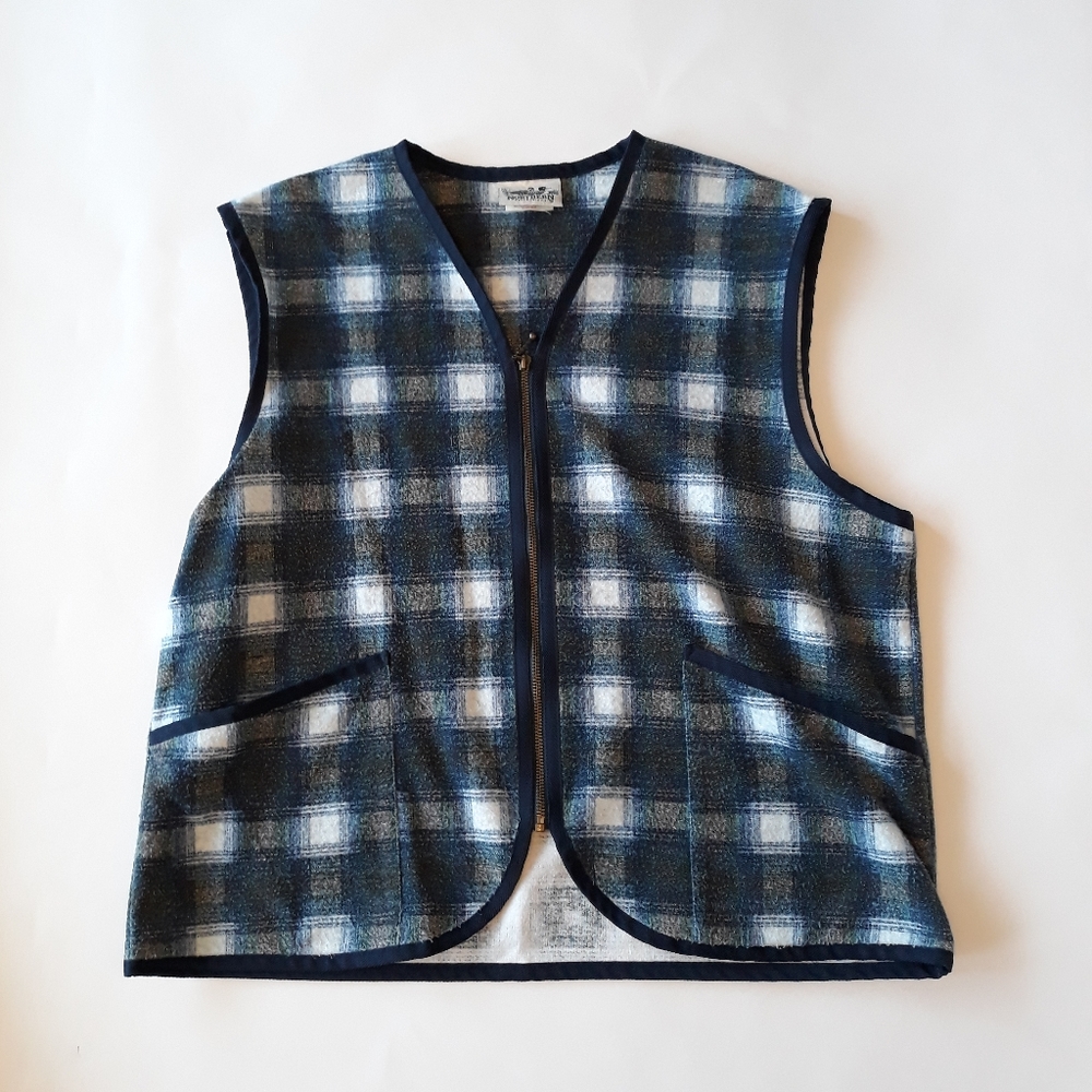 Plaid Northern Reflections Zip Up Vest